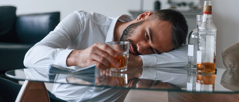 Oxycodone and alcohol